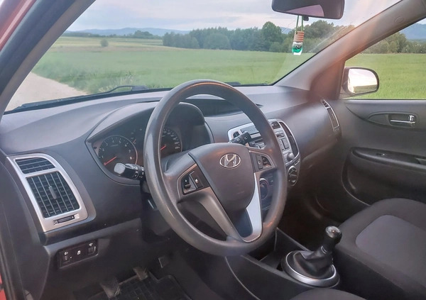 Hyundai i20 cena 20900 przebieg: 212650, rok produkcji 2012 z Dobrzyca małe 277